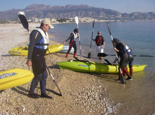 Grupo de kayaks